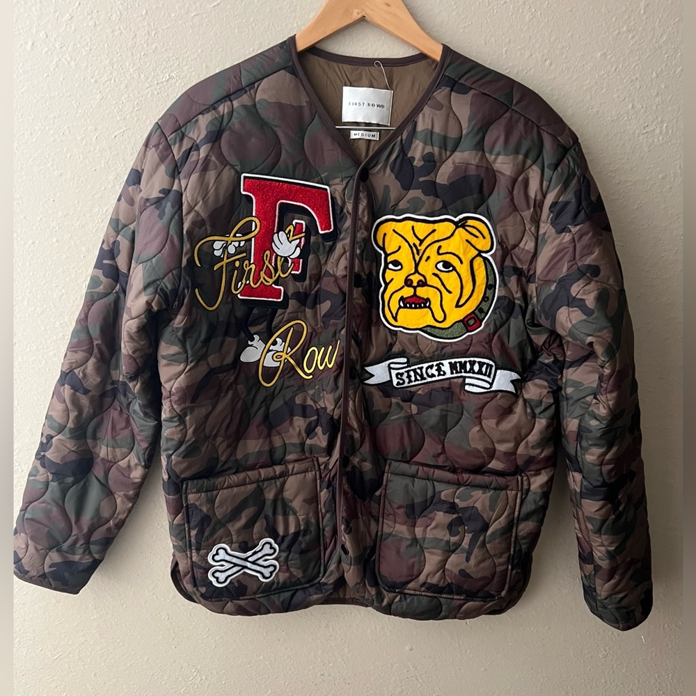 - First Row puffy Jacket - Picture 6 of 8